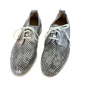Trask Lena Perforated Metallic Leather Sneaker Silver Size 8
